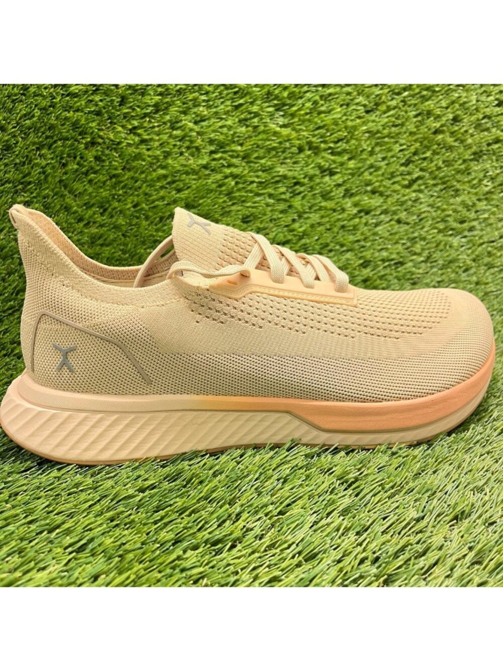 Flux Footwear Adapt Runner Nectar Mens Size 12 Athletic Knit Shoes Sneakers